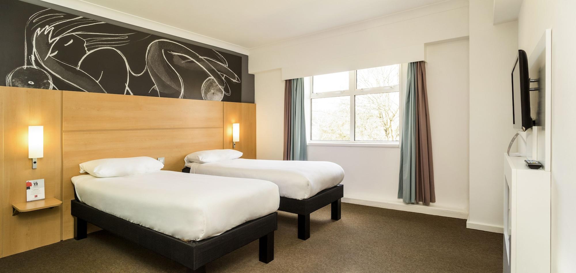 Ibis Birmingham Centre New Street Station Hotel Exterior photo
