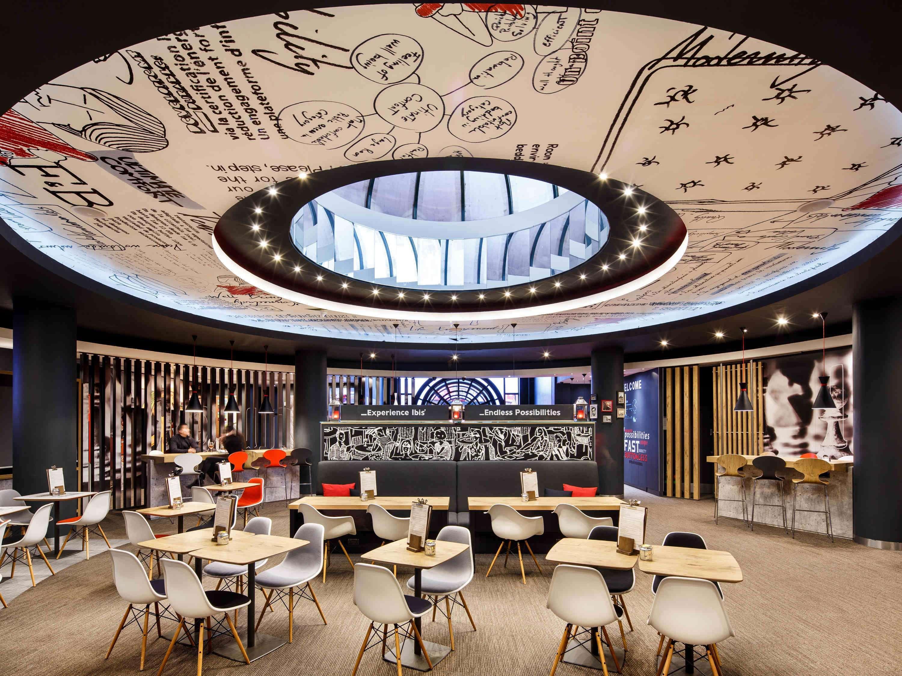 Ibis Birmingham Centre New Street Station Hotel Exterior photo